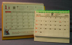 リング綴じ紙台紙卓上カレンダー（エコスパイラルリング）